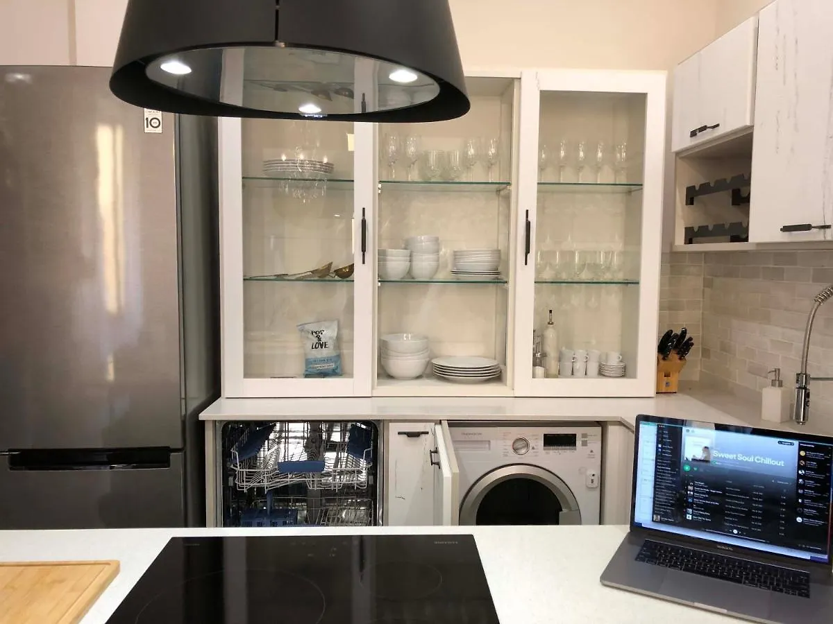 Apartament Petit Palace In Old Nicea